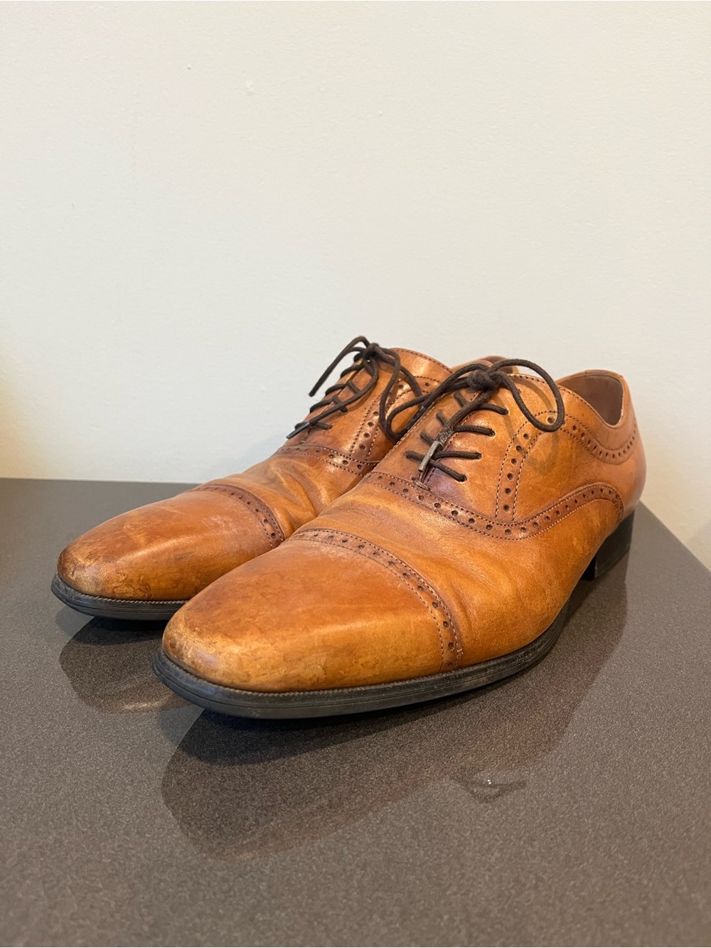 Cognac Brown Leather Cap Toe
Oxford Dress Shoes Men's Size 10 Brogue - Picture 2 of 4